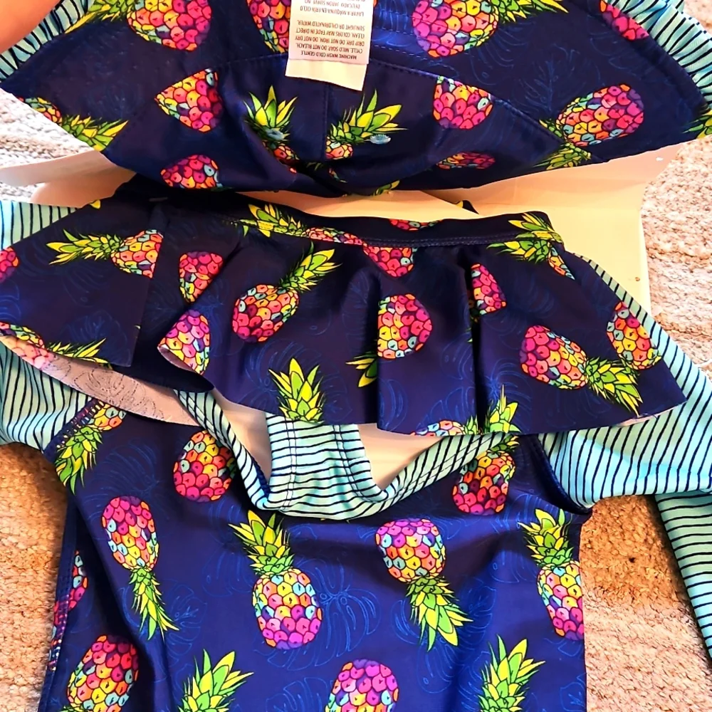 NEW! UV Skinz Swimwear Set With Reversible Hat, UPF 50+ Sun Protection